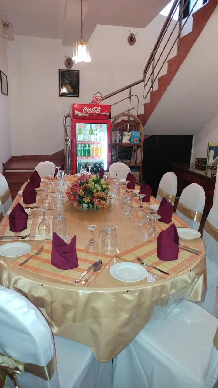 Sampath Hotel Nuwara Eliya Bagian luar foto
